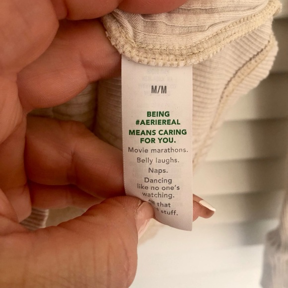 Aerie Road Trip Long sleeve ribbed, Henley top size medium - Picture 4 of 5